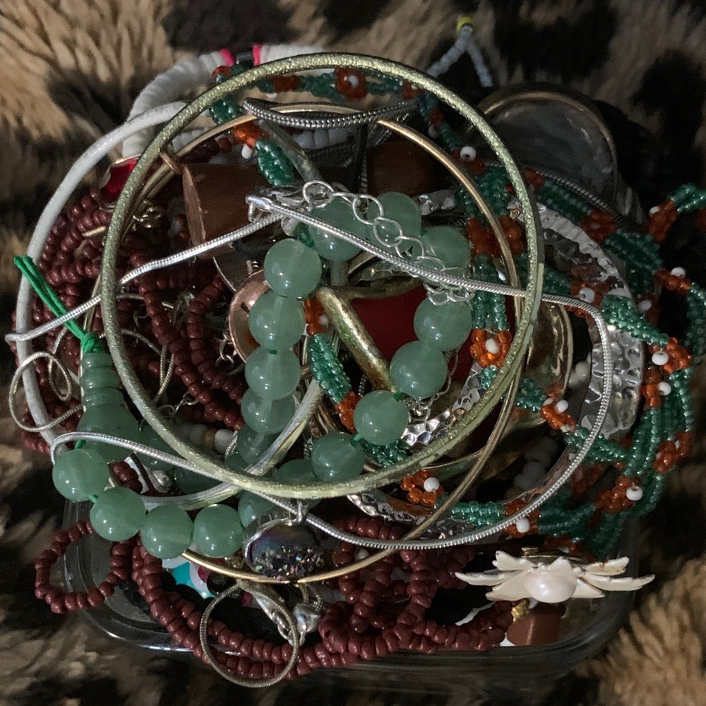 Jewelry Lot - Picture 7 of 9